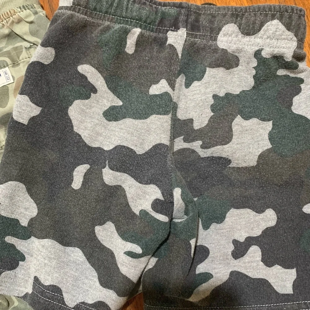 OshKosh and Cat and Jack Boys Camo Shorts Size 4